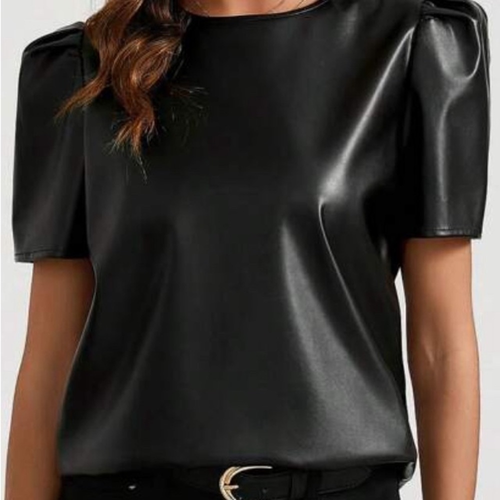 Elegant Black Puff Sleeve Top new - Picture 3 of 3